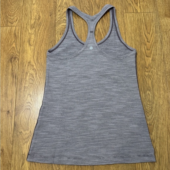 Lululemon Racerback I I - Picture 2 of 5